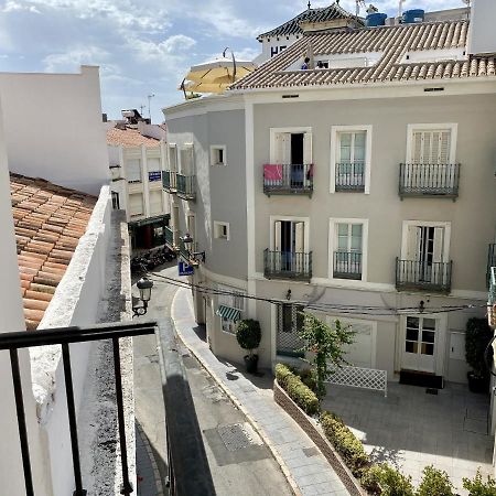 Apartamento Plaza Cavana Нерха Экстерьер фото