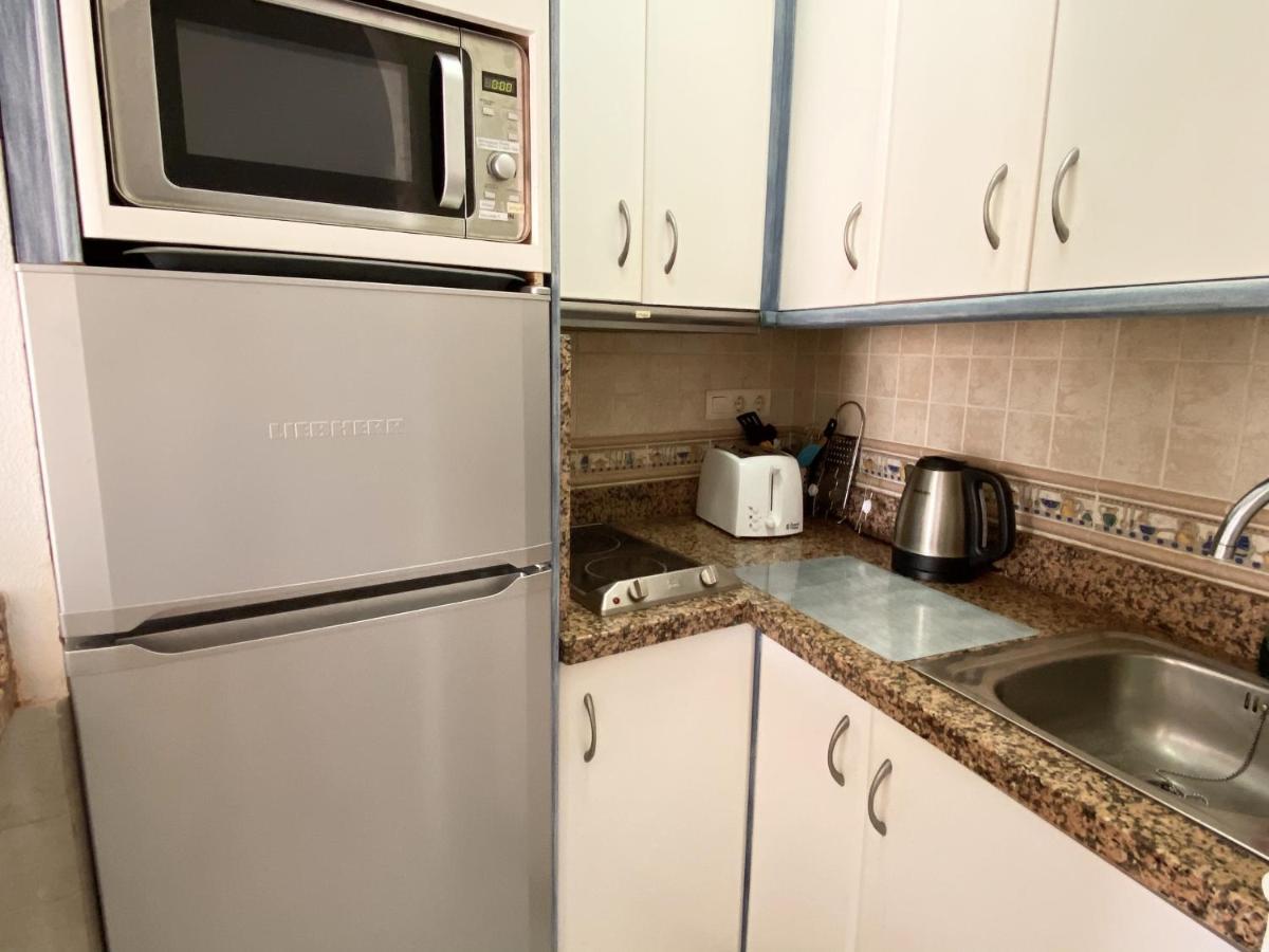 Apartamento Plaza Cavana Нерха Экстерьер фото